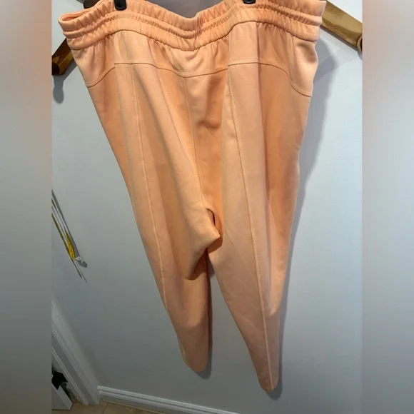 Lululemon Softstreme High-Rise Pant *Regular - Picture 8 of 12